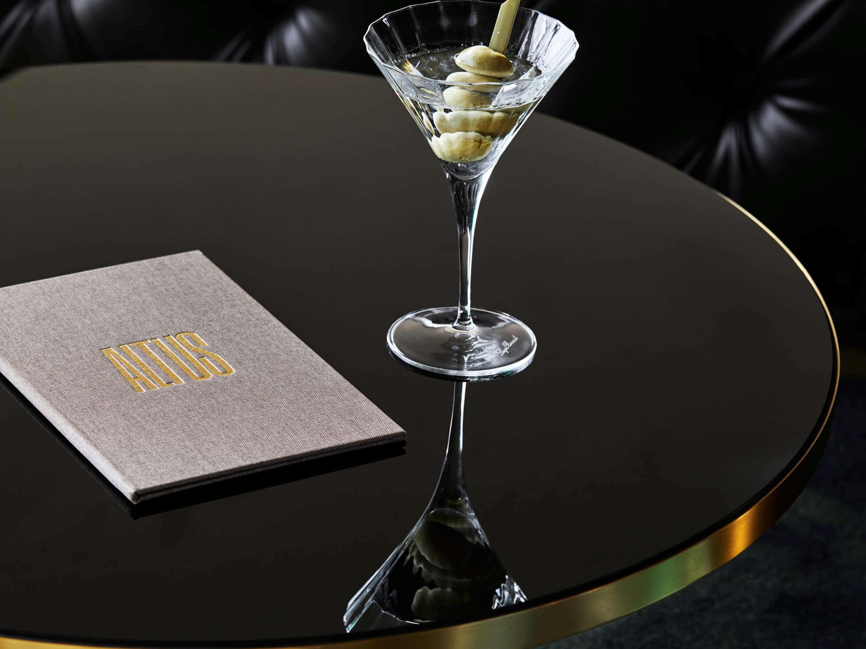 Hotel Chadstone Melbourne Mgallery Collection Exterior foto A dry martini