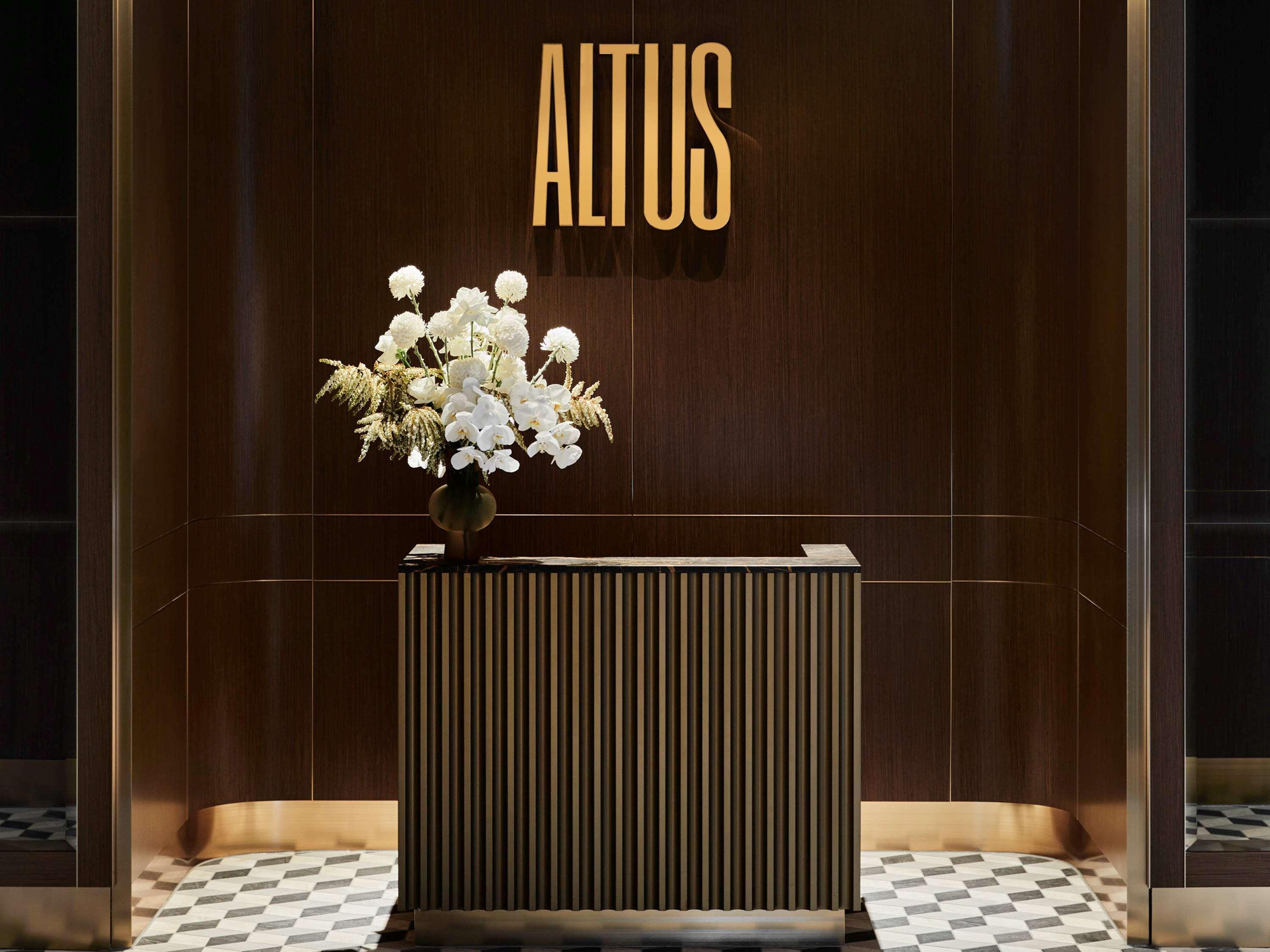 Hotel Chadstone Melbourne Mgallery Collection Exterior foto Altus reception desk